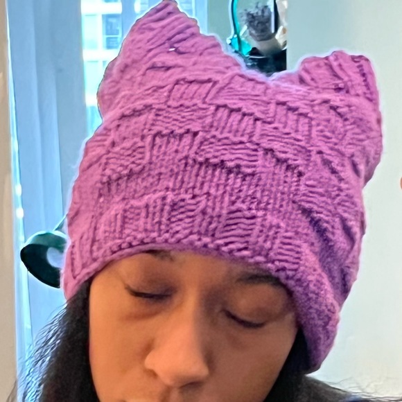 Purple beanie - Picture 17 of 17